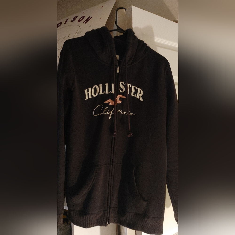 Black Hollister Zip up Hoodie